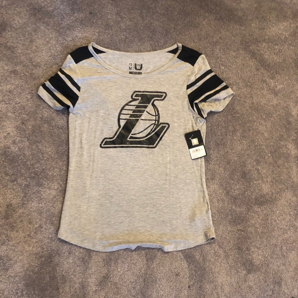Authentic Los Angeles Lakers T-Shirt